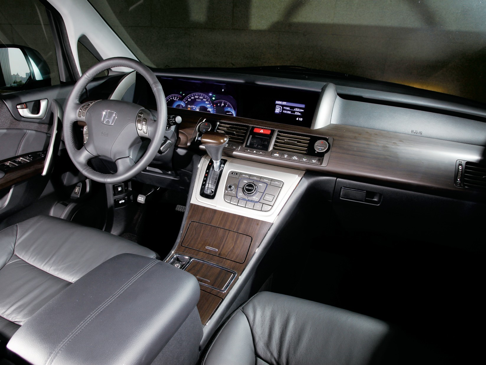 不打折的超值享受 试驾东风本田艾力绅