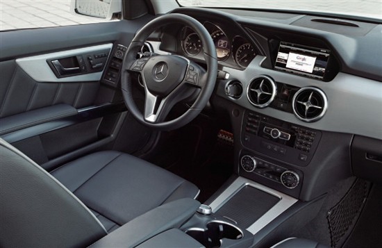 更加年轻精神焕发试驾奔驰新glk