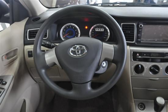 易车网实拍新花冠 内饰小改动力没变