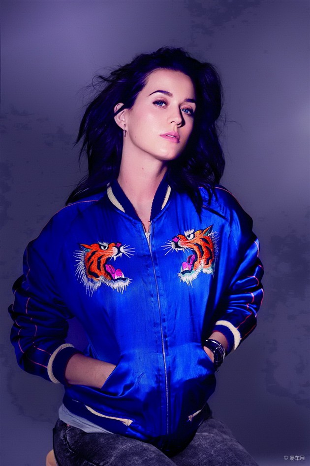 katy perry倾情献唱英菲尼迪品牌盛典