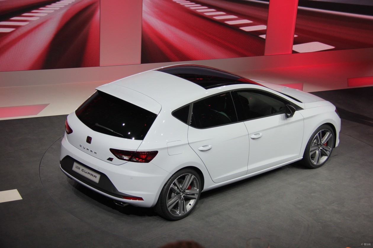 西雅特leon cupra实车亮相大众之夜