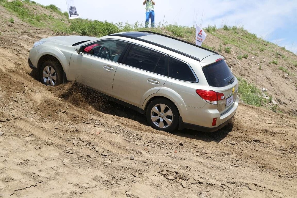 "炫畅"惊现爬坡神技,秒杀全场_新闻中心_易车