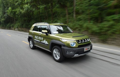 穿越时空致敬英雄川西试驾北京汽车bj20