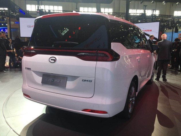 2018北京车展广汽传祺gm6新车亮相7座布局