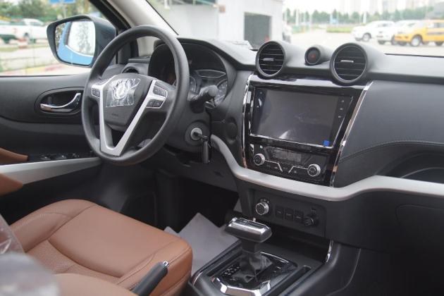 郑州日产锐骐6平箱版车型上市 价格区间10.68-15.68万元