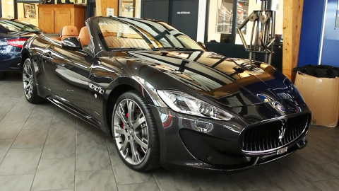 玛莎拉蒂gc四座敞篷跑车