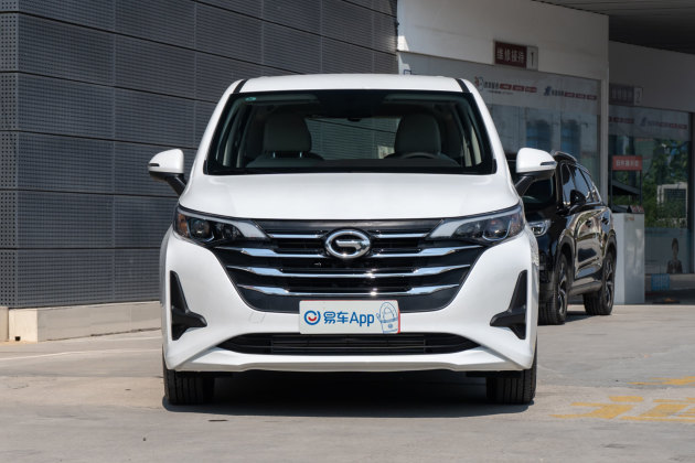 车型:广汽传祺gm62019款 270t 双离合精英版 7座 国vi 指导价:11.