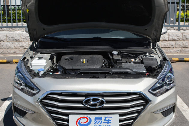 8l四缸自然吸气发动机,最大功率143马力,峰值扭矩176牛·米,匹配6at