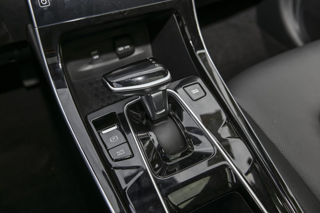 北京现代ix25与标致408对比_现代ix25是几缸车_国产车与进口车选购指南