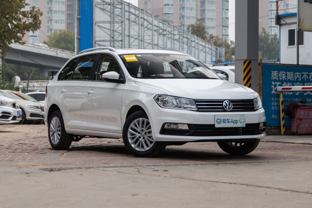 新款桑塔纳速度里程表图片_大众桑塔纳2019款浩纳1.5L自动舒适版评测_大众迈腾2020款330TSI领先型内饰设计