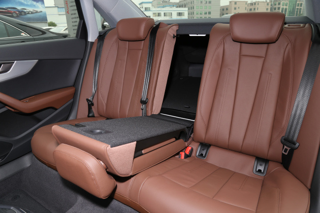 捷豹xel空间-后排-内饰-易车