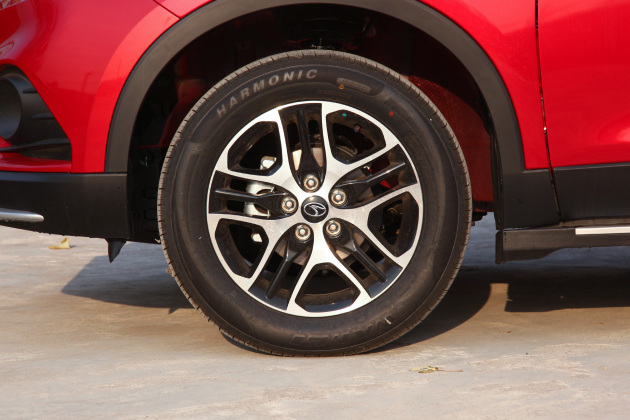 剑指同级别标杆!月薪5千还在犹豫什么,买宝骏510就对了!