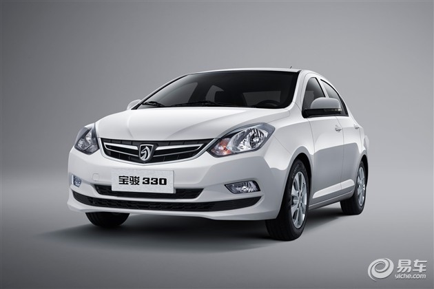 宝骏330上市 售价5.58万-5.98万元