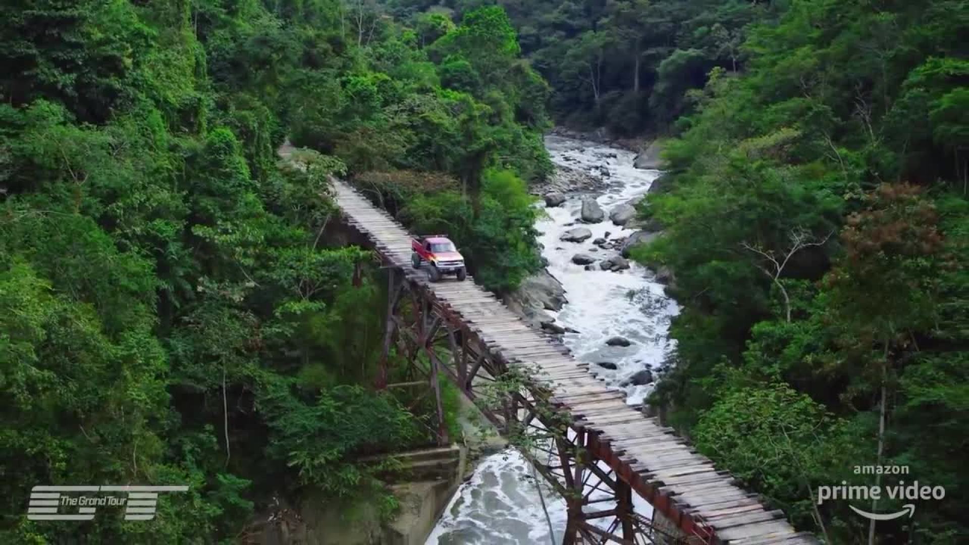 三贱客惊险的独木桥之旅,完美通过.