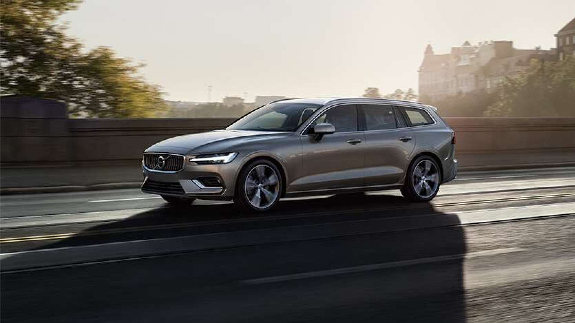 尺寸加大,增添运动感,这款进口旅行车33.99万起售