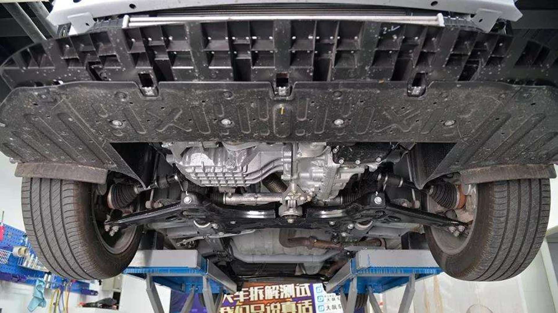 广汽传祺gm6底盘拆解,看看这辆车是不是奥德赛?