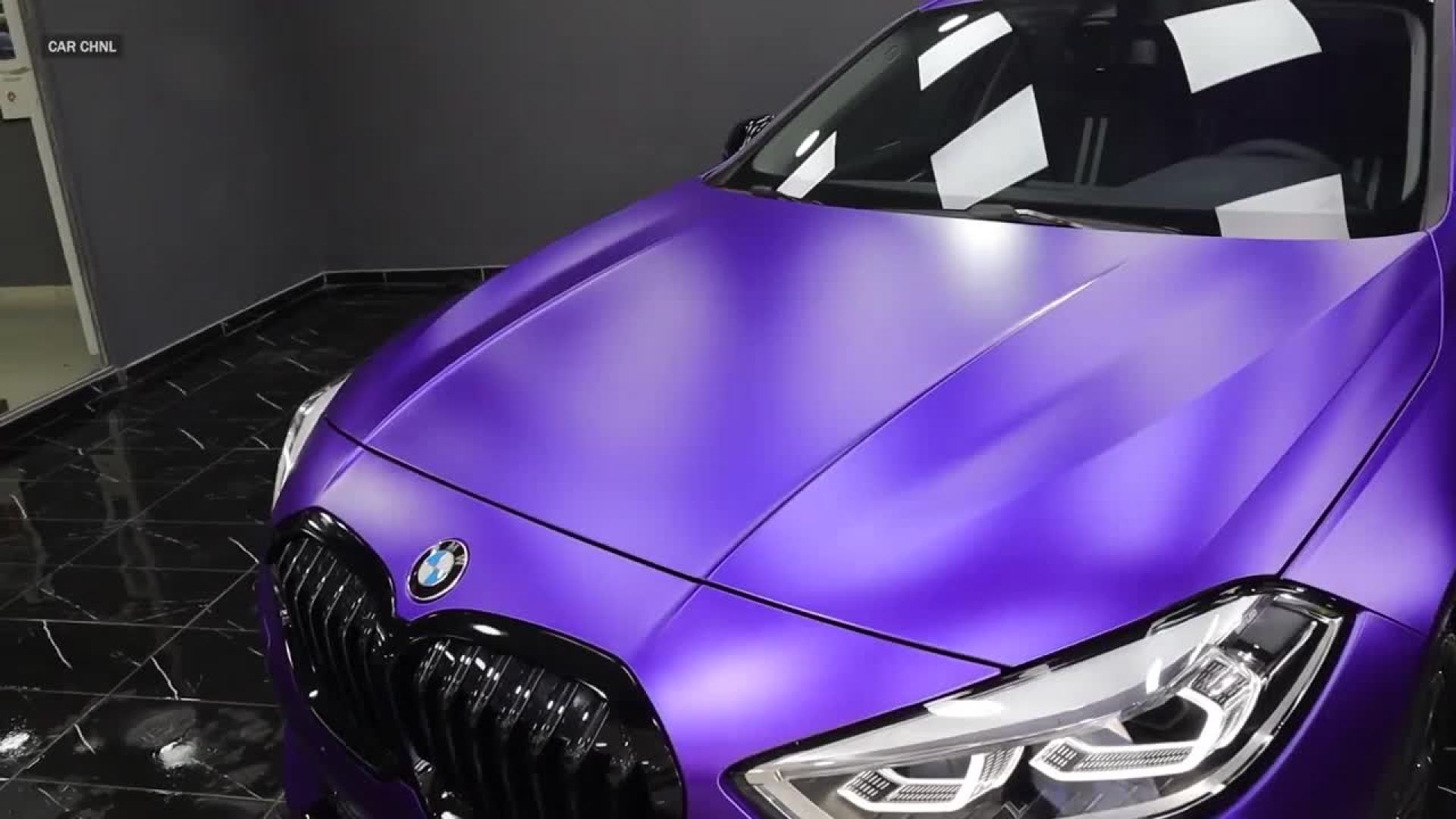 2020款bmw1series紫色外观!