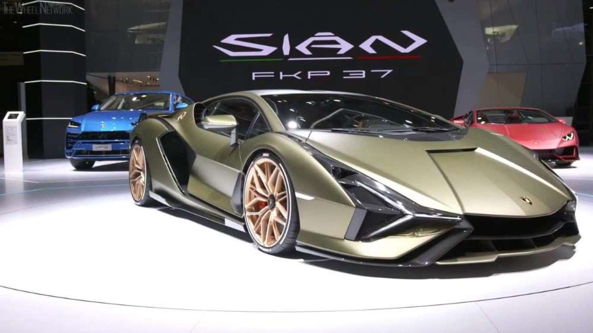 这只大牛有点狂,360度全景拍摄兰博基尼sian fkp 37 宣传片