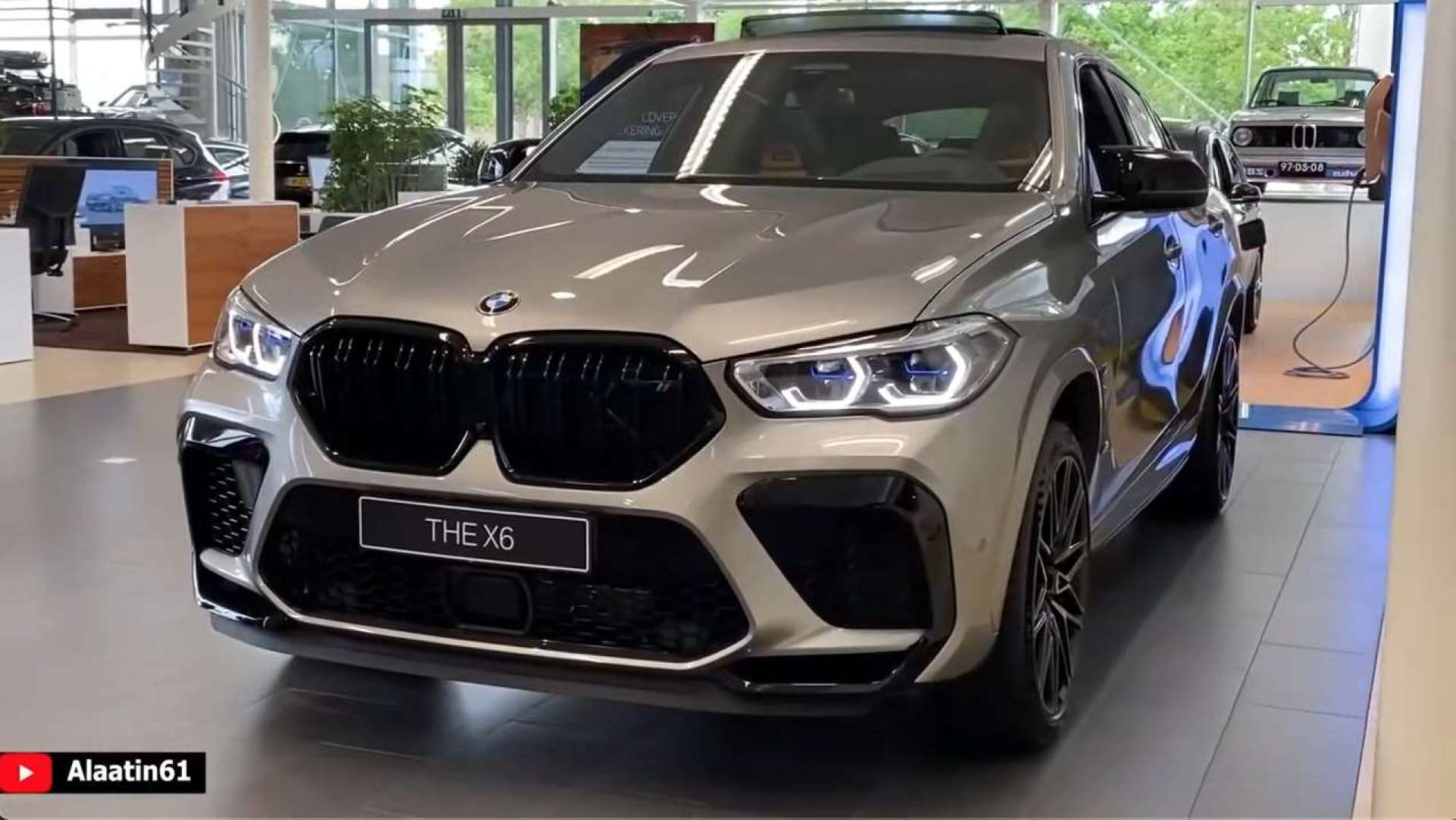 实拍体验全新宝马x6m雷霆版,可惜车尾有点丑!