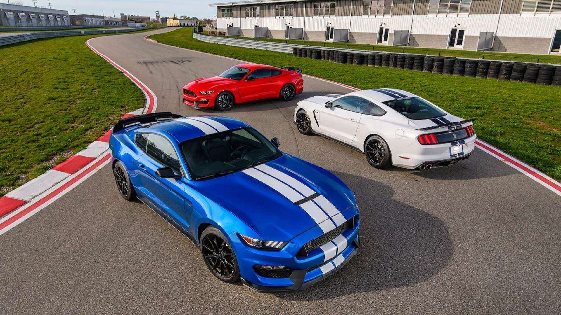 体验原厂改装车的激情——试驾谢尔比gte