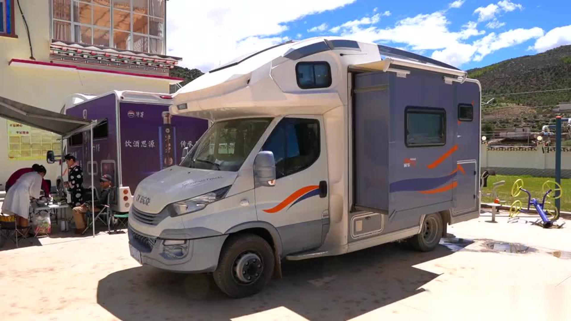 入口依维柯c房车在西藏海拔3800米失去动力,车主豪哥为您详解