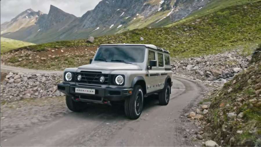 致敬经典路虎卫士ineosgrenadier越野车正式亮相